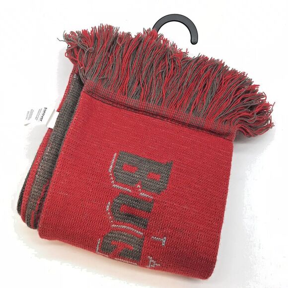 NWT Tampa Bay Buccaneers NFL Team Unisex Red Pewter Logo Knit Scarf Collectible - Picture 5 of 10